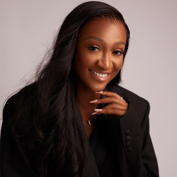 Booking Software for Makeup Artist – Reetahhh Beauty